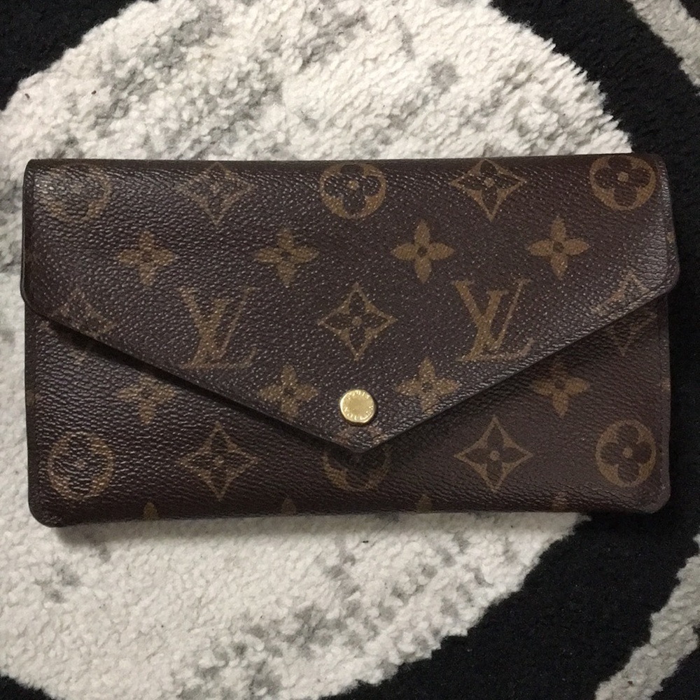 Louis Vuitton Wallet